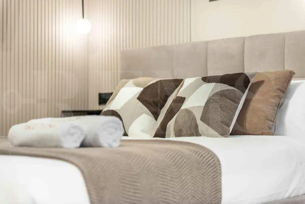 Romantic Getaway Studio In The Center By Rems Malaga 0*,