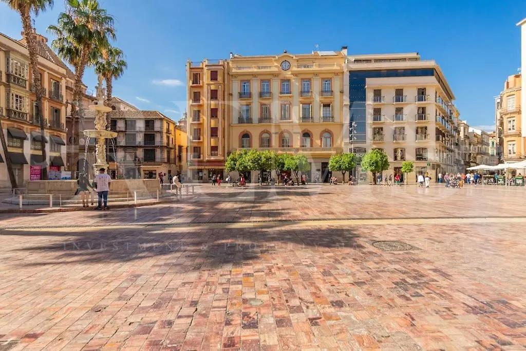Romantic Getaway Studio In The Center By Rems Malaga Spain