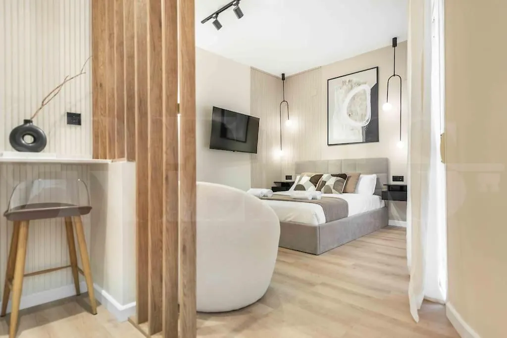 Romantic Getaway Studio In The Center By Rems contacts